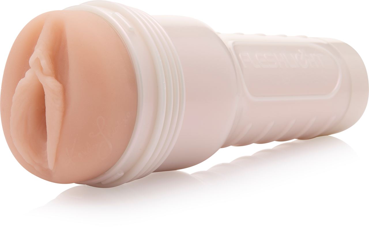 Fleshlight Girls – Kendra Lust True Lust