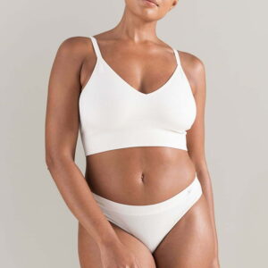 The TENCEL™ Seamless Bralette White Sand